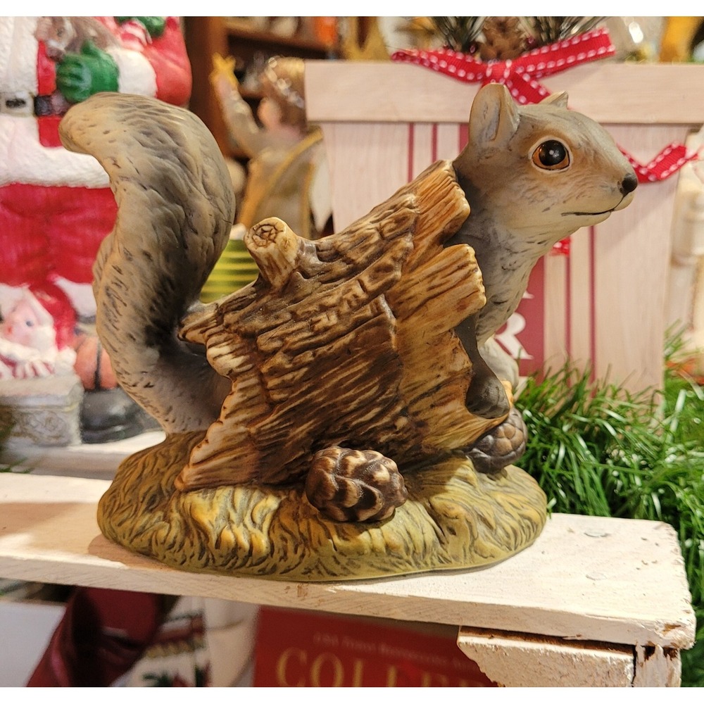 1986 HOMCO Squirrel Figurine